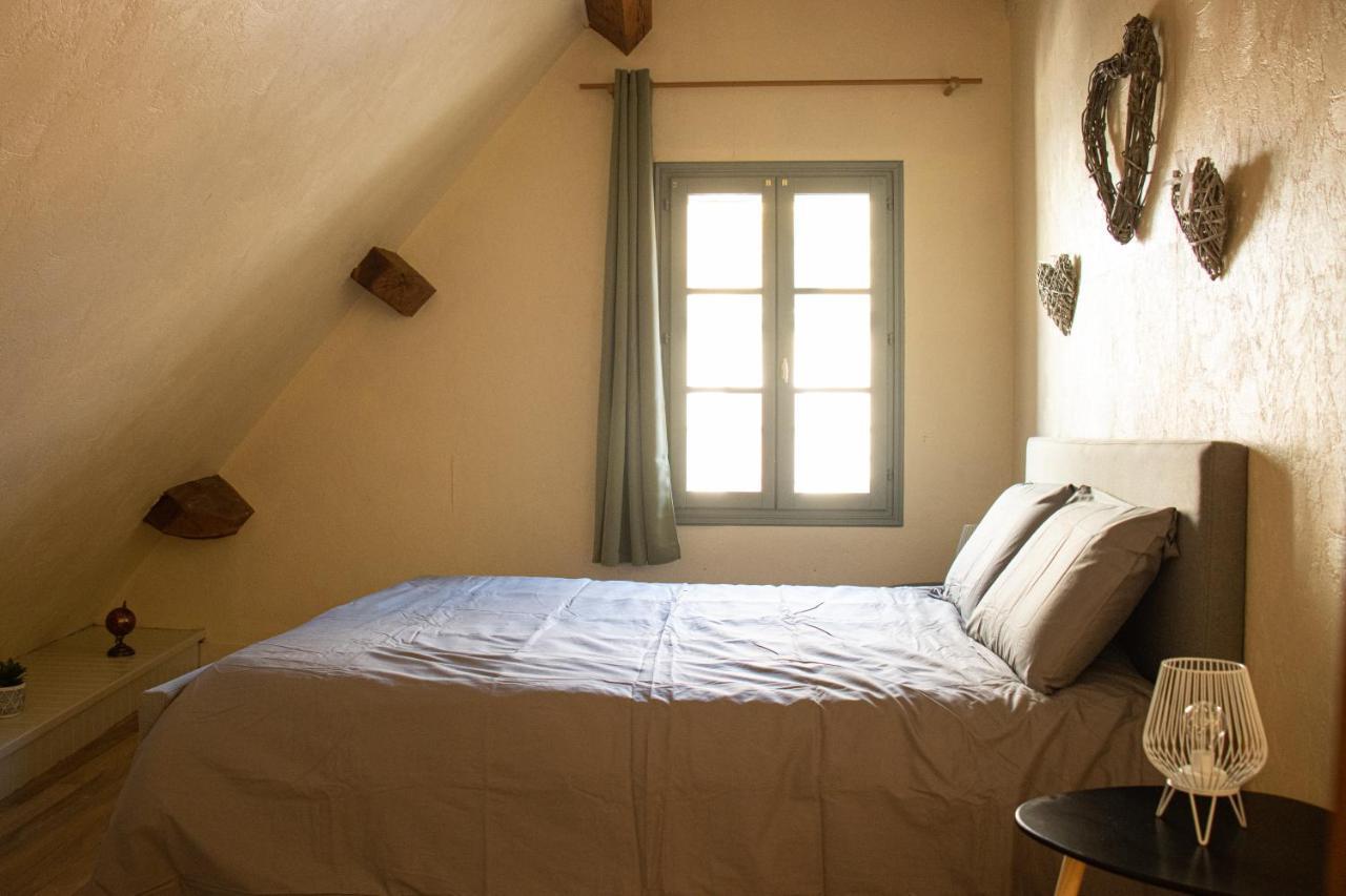 Columna Historya 1 Apartment Bergerac Luaran gambar
